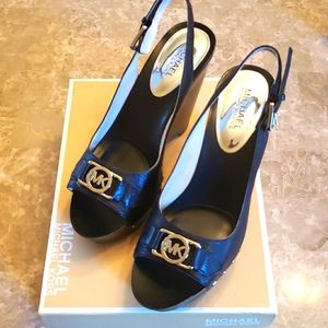 Michael Kors black leather sandels